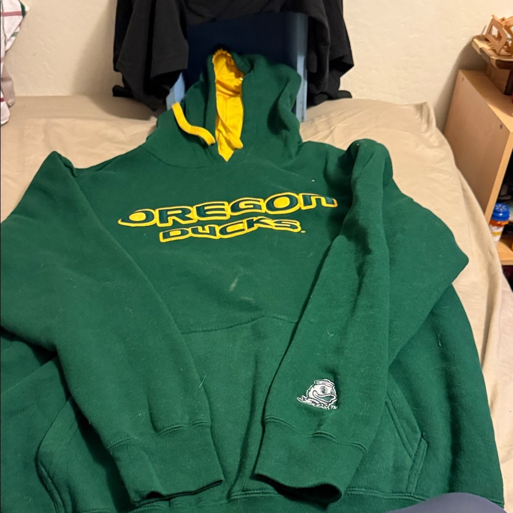 Oregon Ducks Green Men's Crewneck Sweater
